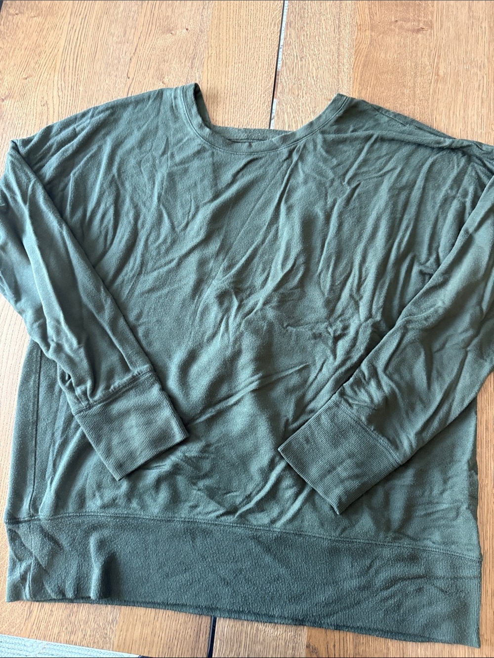Athleta Women's Olive Green Long Sleeve Pullover Sweatshirt